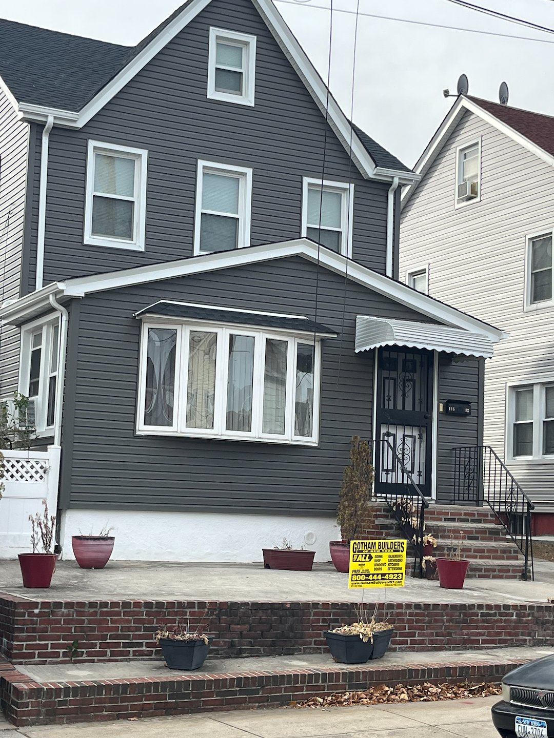 Upgrade Exterior with New Vinyl Siding and Roofing system